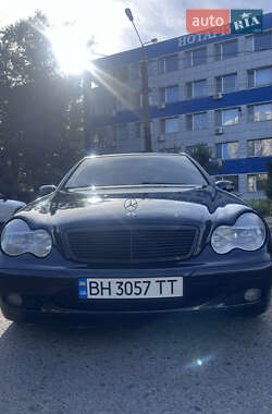 Седан Mercedes-Benz C-Class 2001 в 