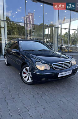 Универсал Mercedes-Benz C-Class 2002 в 