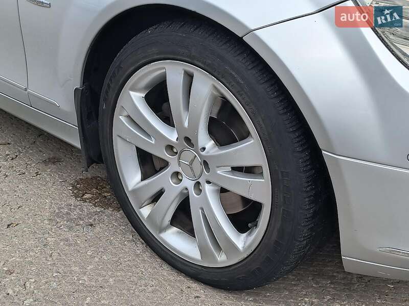 Седан Mercedes-Benz C-Class 2008 в Харкові