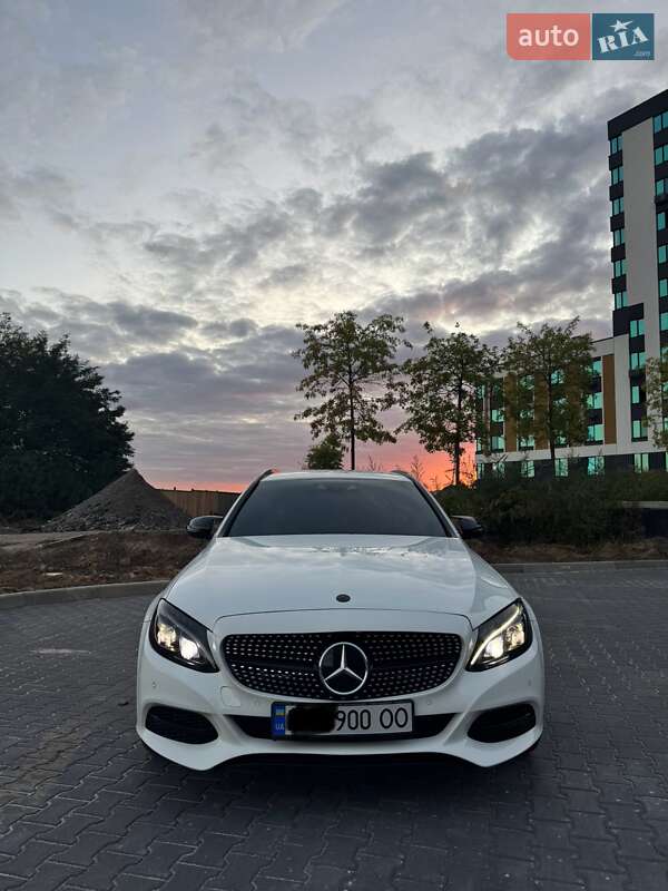 Універсал Mercedes-Benz C-Class 2015 в Софіївській Борщагівці