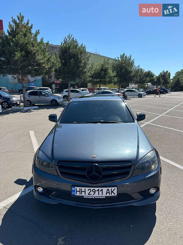 Седан Mercedes-Benz C-Class 2007 в Одесі