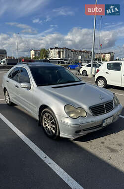 Седан Mercedes-Benz C-Class 2002 в 