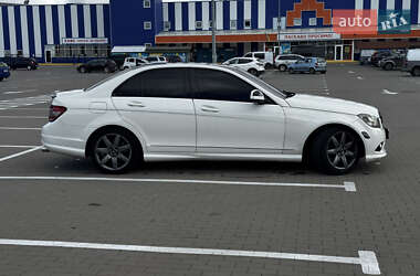 Седан Mercedes-Benz C-Class 2009 в 