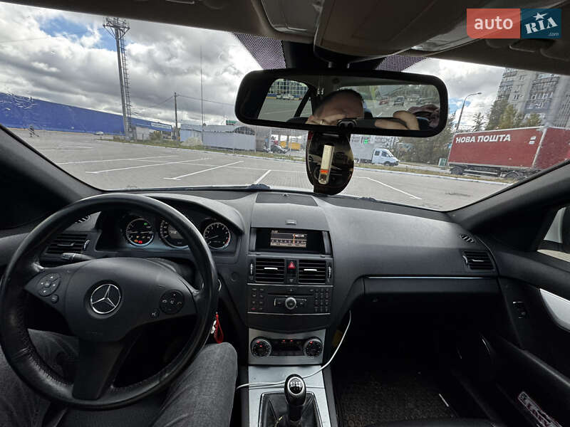 Седан Mercedes-Benz C-Class 2009 в Сумах фото 8 Седан Mercedes-Benz C-Class 2009 в Сумах
