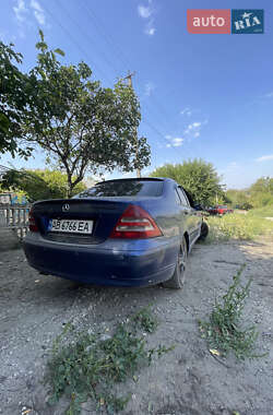 Седан Mercedes-Benz C-Class 2003 в 