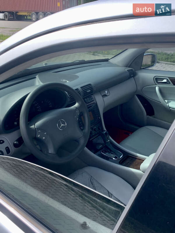 Седан Mercedes-Benz C-Class 2000 в Виннице фото 8 Седан Mercedes-Benz C-Class 2000 в Виннице