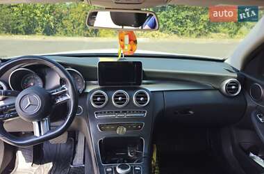 Седан Mercedes-Benz C-Class 2017 в 