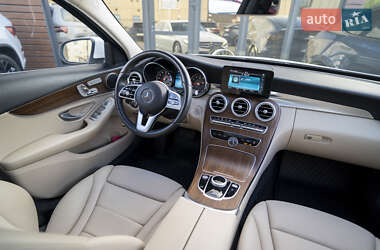 Седан Mercedes-Benz C-Class 2018 в  фото 23 Седан Mercedes-Benz C-Class 2018 в