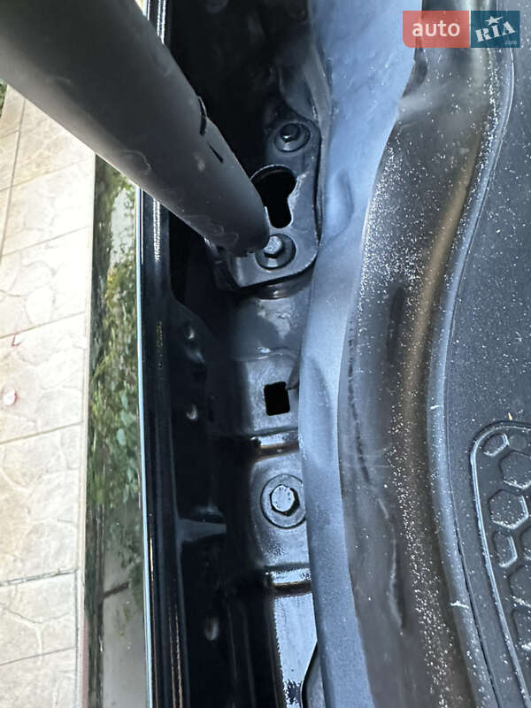 Седан Mercedes-Benz C-Class 2015 в Киеве фото 56 Седан Mercedes-Benz C-Class 2015 в Киеве