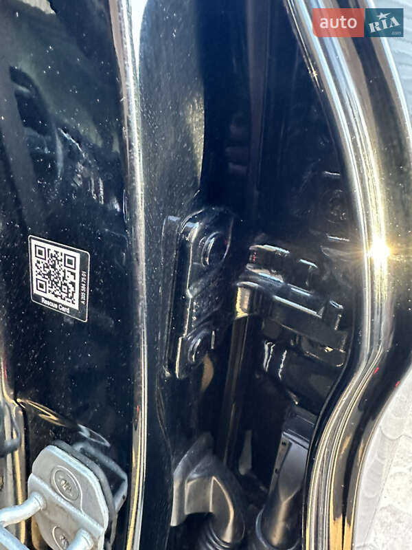 Седан Mercedes-Benz C-Class 2015 в Киеве фото 65 Седан Mercedes-Benz C-Class 2015 в Киеве