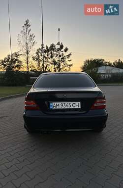 Седан Mercedes-Benz C-Class 2002 в 