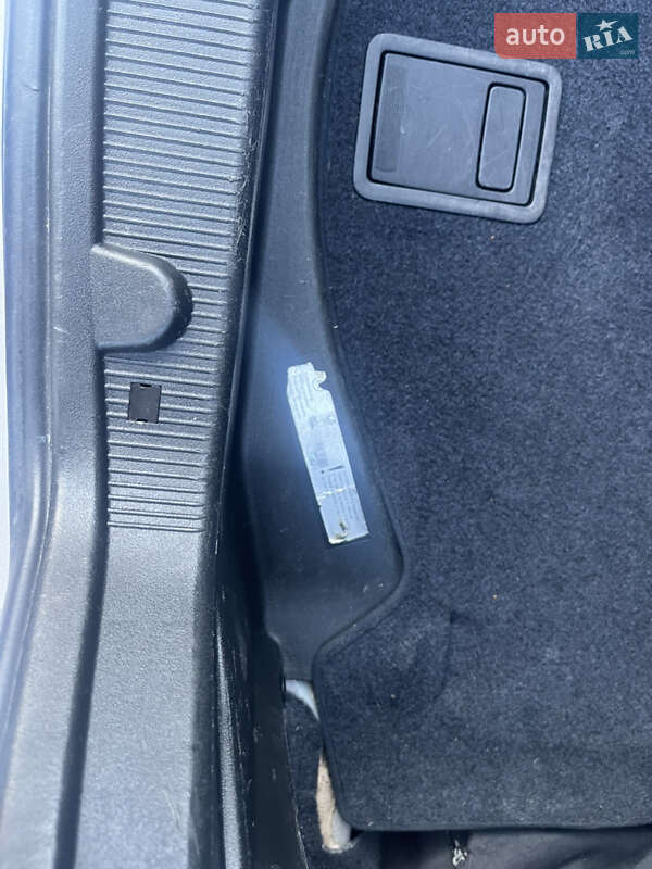 Седан Mercedes-Benz C-Class 2003 в Сколе