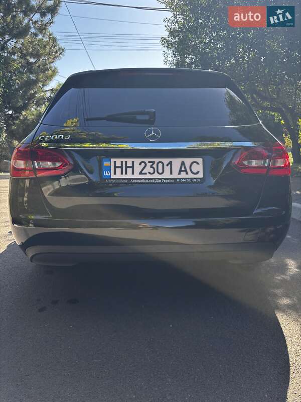 Универсал Mercedes-Benz C-Class 2015 в Одессе