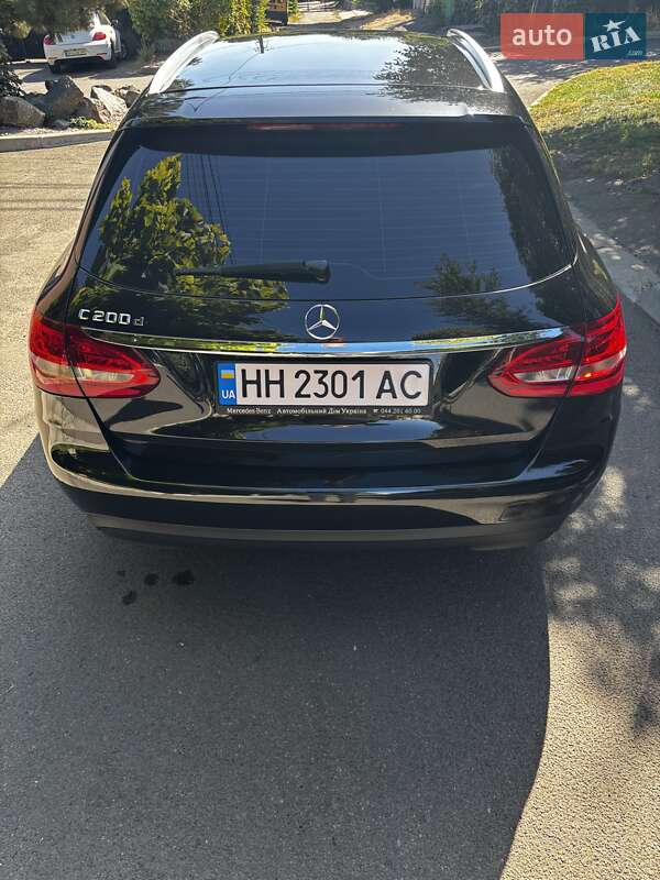 Универсал Mercedes-Benz C-Class 2015 в Одессе