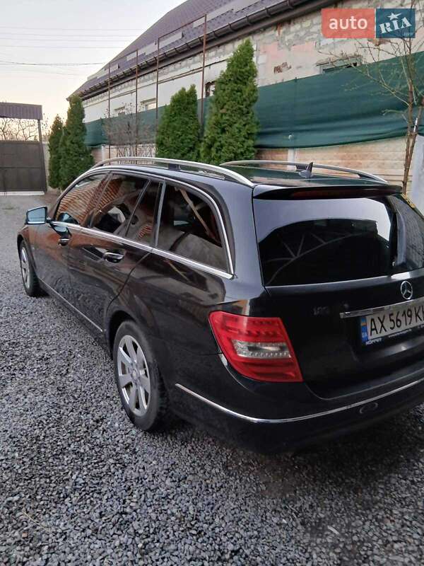 Универсал Mercedes-Benz C-Class 2011 в Харькове фото 12 Универсал Mercedes-Benz C-Class 2011 в Харькове
