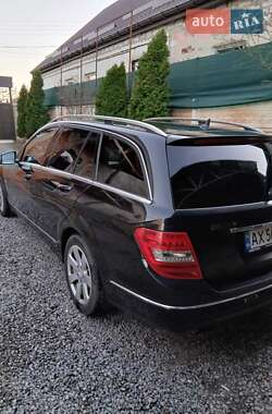 Универсал Mercedes-Benz C-Class 2011 в 
