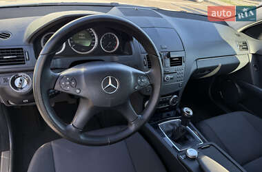 Универсал Mercedes-Benz C-Class 2010 в 