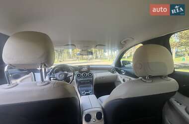 Седан Mercedes-Benz C-Class 2016 в  фото 17 Седан Mercedes-Benz C-Class 2016 в