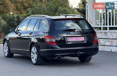 Универсал Mercedes-Benz C-Class 2009 в 