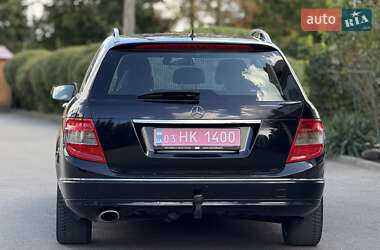 Универсал Mercedes-Benz C-Class 2009 в 