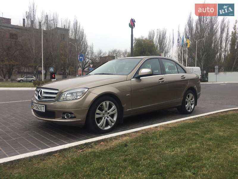 Mercedes-Benz C-Class 2008