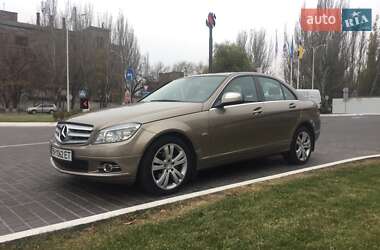 Седан Mercedes-Benz C-Class 2008 в 