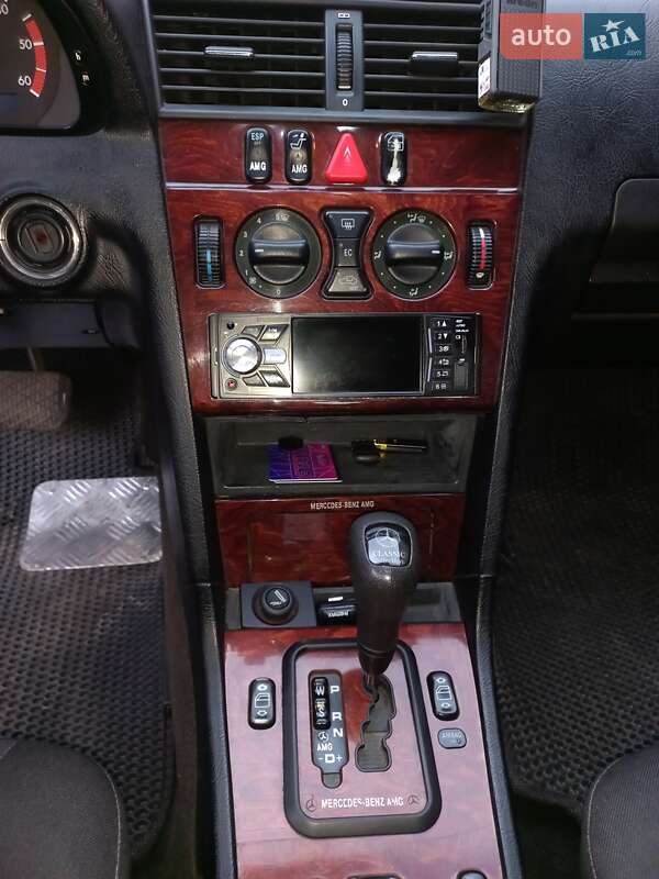 Седан Mercedes-Benz C-Class 1999 в Рівному