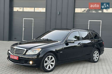 Универсал Mercedes-Benz C-Class 2011 в 