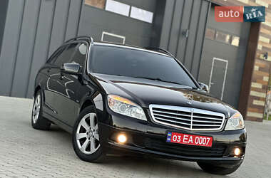 Mercedes-Benz C-Class 2011