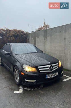 Седан Mercedes-Benz C-Class 2011 в 