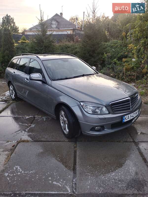 Универсал Mercedes-Benz C-Class 2007 в Киеве фото 4 Универсал Mercedes-Benz C-Class 2007 в Киеве