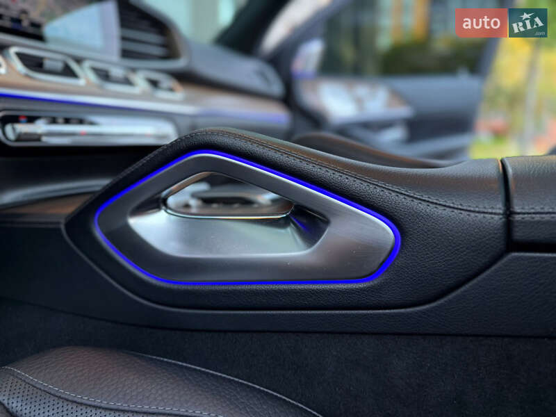 Седан Mercedes-Benz C-Class 2020 в Луцке