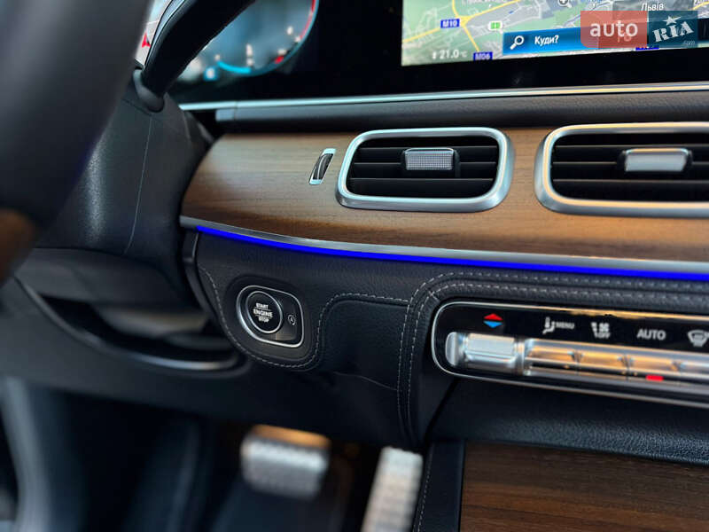 Седан Mercedes-Benz C-Class 2020 в Луцке