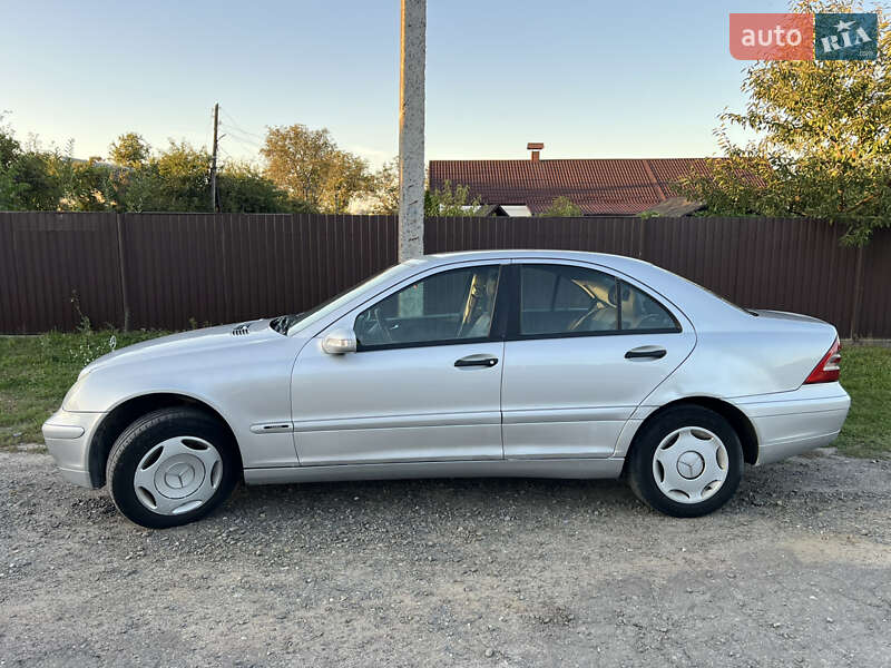 Седан Mercedes-Benz C-Class 2003 в Хмельницком