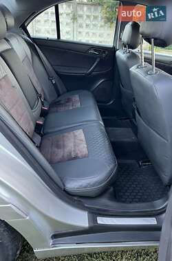 Седан Mercedes-Benz C-Class 2003 в 