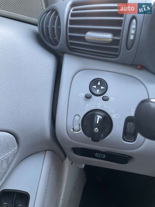 Универсал Mercedes-Benz C-Class 2001 в Житомире
