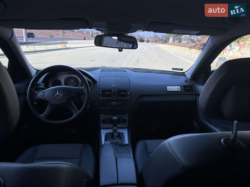 Седан Mercedes-Benz C-Class 2008 в Одессе