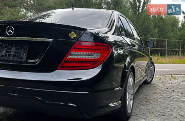 Седан Mercedes-Benz C-Class 2013 в 