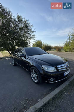 Седан Mercedes-Benz C-Class 2008 в 