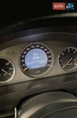 Седан Mercedes-Benz C-Class 2008 в 