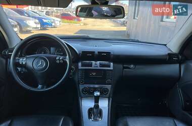 Купе Mercedes-Benz C-Class 2004 в 