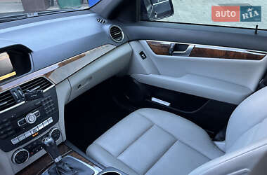 Седан Mercedes-Benz C-Class 2012 в 