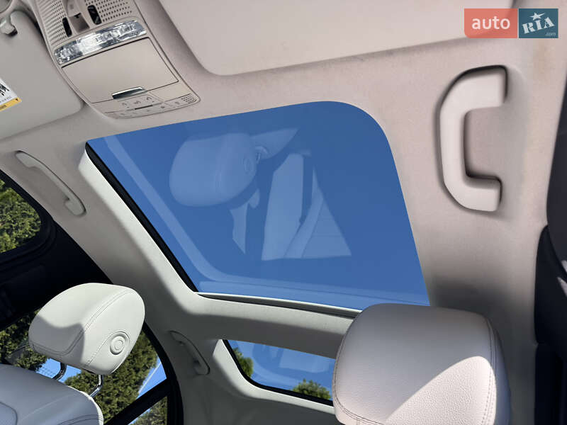 Седан Mercedes-Benz C-Class 2016 в Киеве