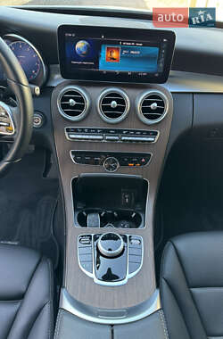 Седан Mercedes-Benz C-Class 2021 в 
