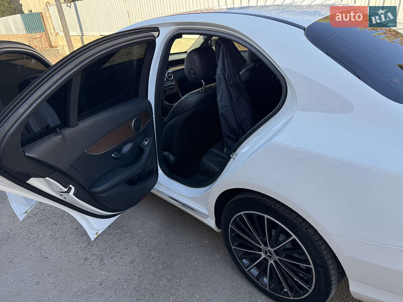 Седан Mercedes-Benz C-Class 2021 в Одессе
