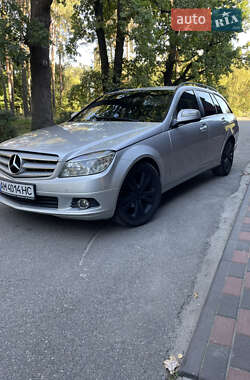 Универсал Mercedes-Benz C-Class 2008 в 