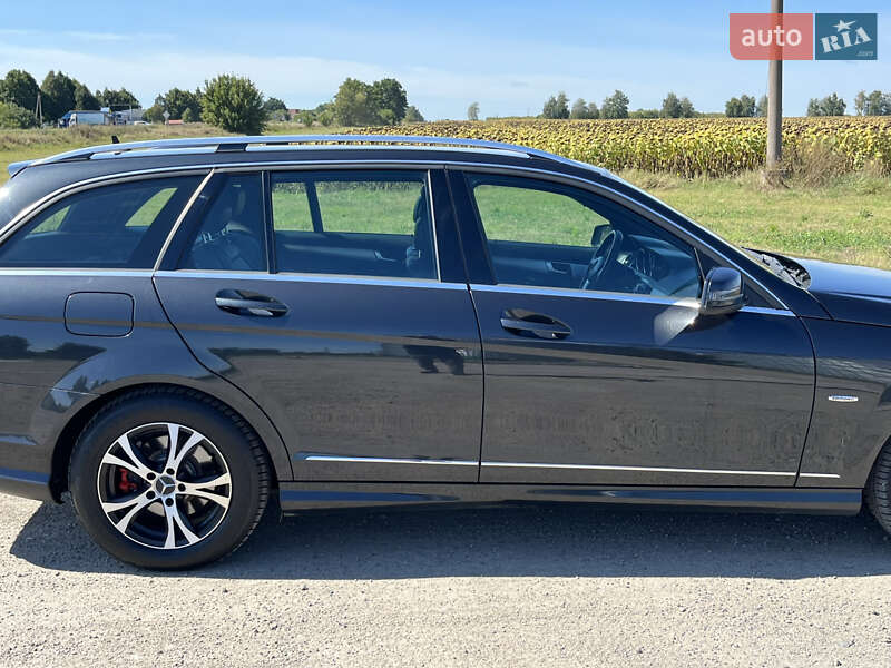 Универсал Mercedes-Benz C-Class 2014 в Сумах