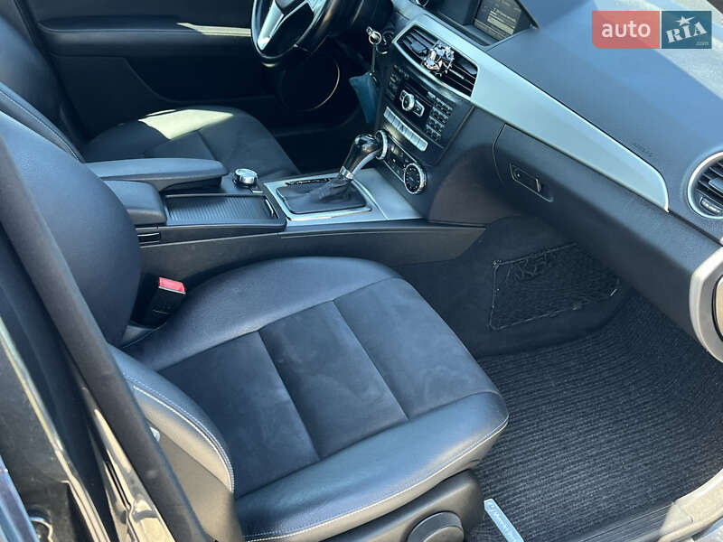 Универсал Mercedes-Benz C-Class 2014 в Сумах
