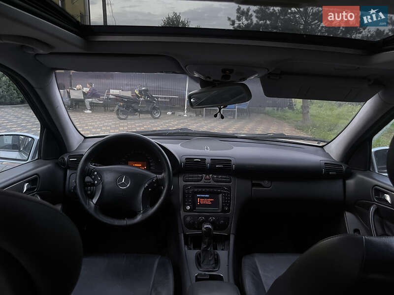 Седан Mercedes-Benz C-Class 2000 в Болехове