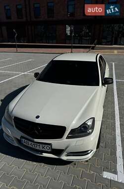 Mercedes-Benz C-Class 2011